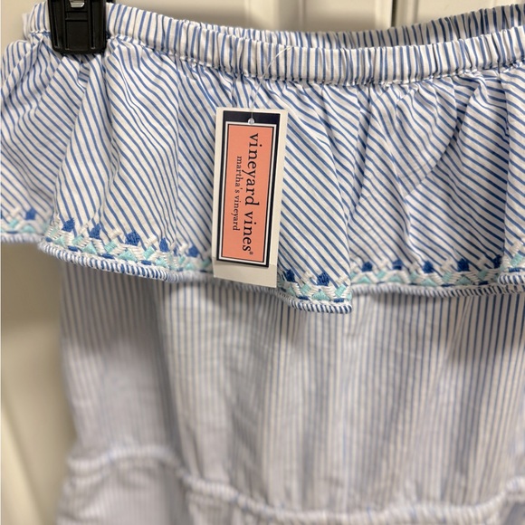 NWT Vineyard Vines Strapless Embroidered Ruffle Romper in Blue & White Stripes - Picture 5 of 6